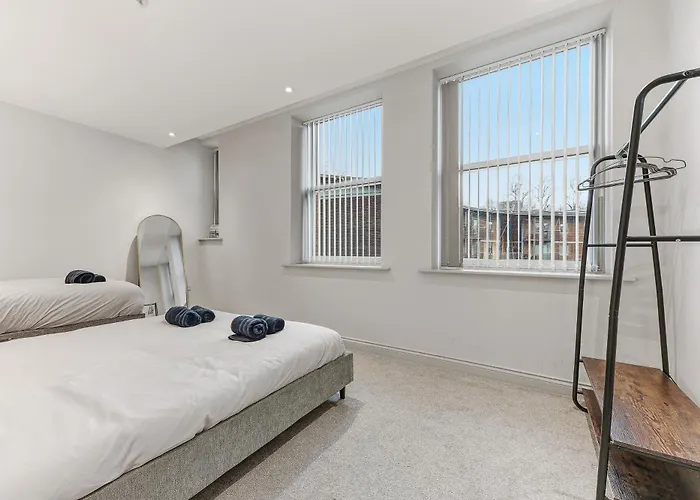 Apartamento - Modern - Prime Location *