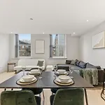 Appartement - Modern - Prime Location *