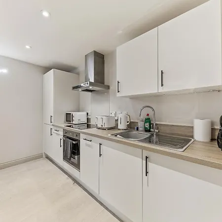 Apartament - Modern - Prime Location *