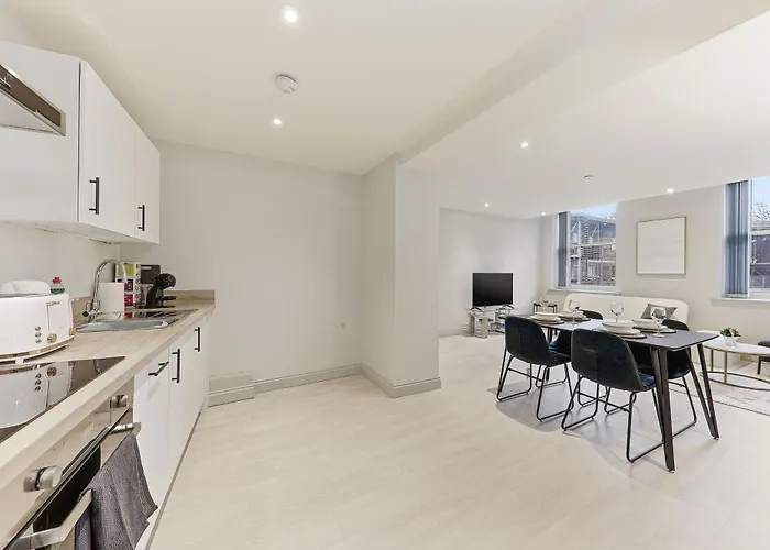 - Modern - Prime Location Leeds (West Yorkshire)