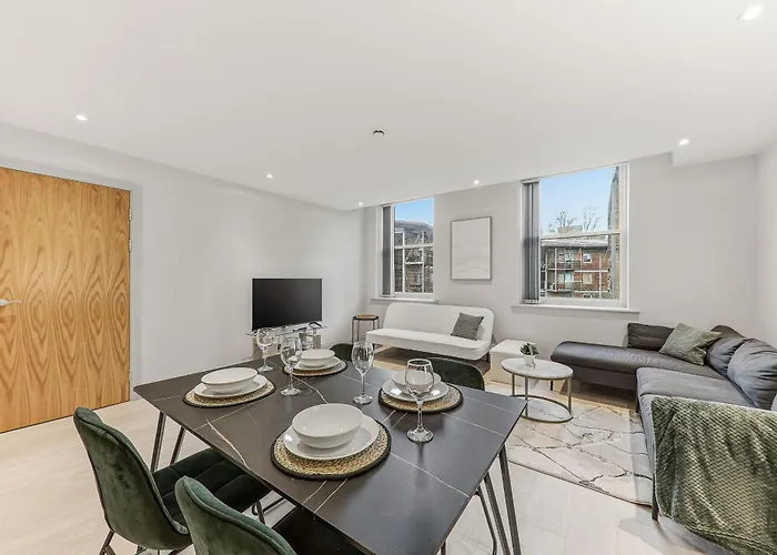 - Modern - Prime Location Apartament